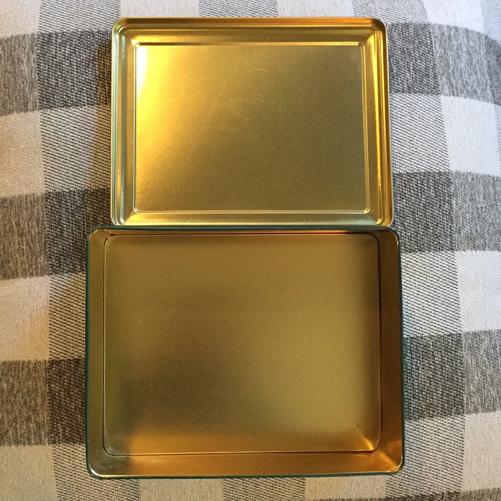 Rare, Vintage Chocolate Chip Cookies Tin - Picture 8 of 8